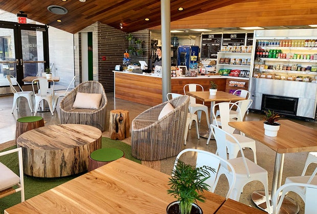 Sister Cities Cafe Philly Restaurants Where Kids Can Play While Parents Eat