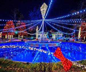 Inspired by Benjamin Franklin's experiments with electricity, the Electrical Spectacle makes Franklin Square sparkle with its musical light show. Photo by J. Fusco/VISIT PHILADELPHIA