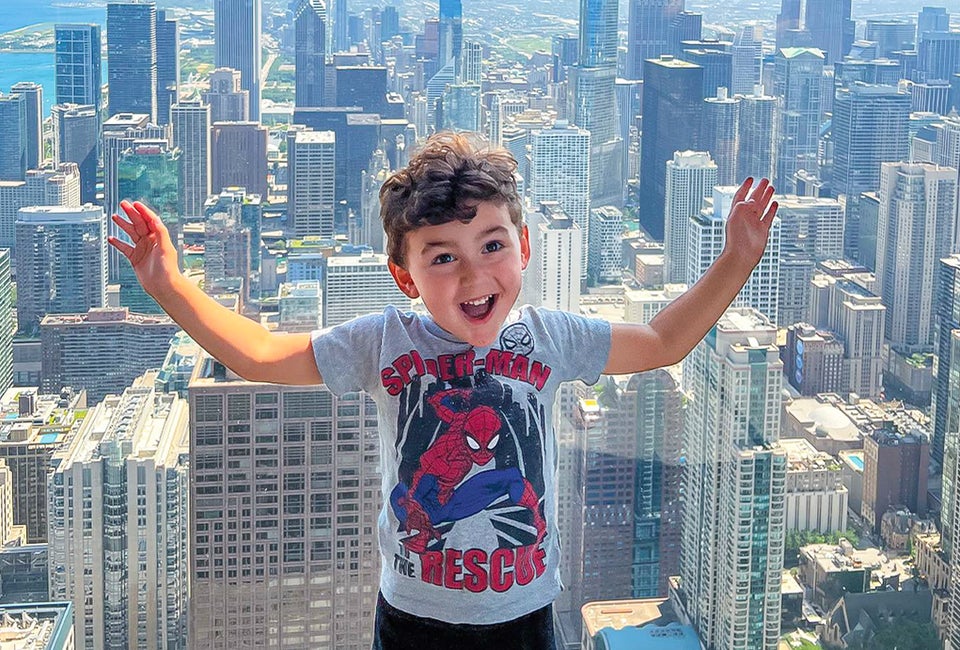 3 Days in Chicago with Kids: Ultimate Itinerary by a Local Mom The Chicago Skydeck offers kids a great view of the city. Photo courtesy of the 360 Chicago Skydeck