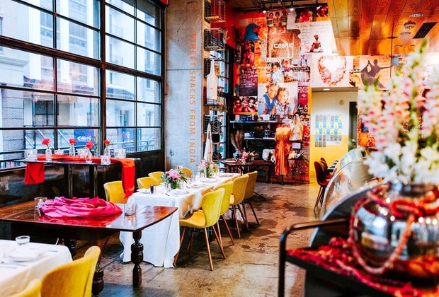 Pondicheri serves breakfast in Houston