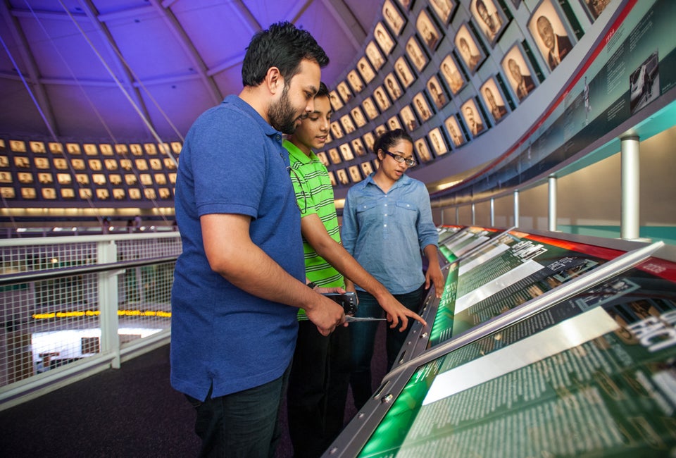 Visiting the National Basketball Hall of Fame with Kids Learn about the history of the game (and work on your jumpsuit) with a visit to the Basketball Hall of Fame Museum in Springfield. Hall of Honor photo courtesy of the Massachusetts Office of Tourism