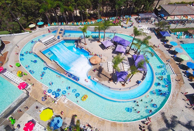 Best Swimming Spots to Host a Pool Party for Your Los Angeles Kid: The Wave Water park in Vista