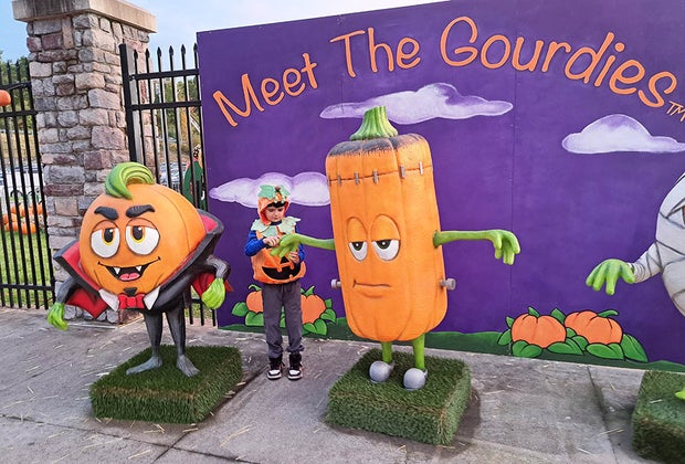 Pumpkin World Brings New Halloween Jack-o'-Lantern Trail