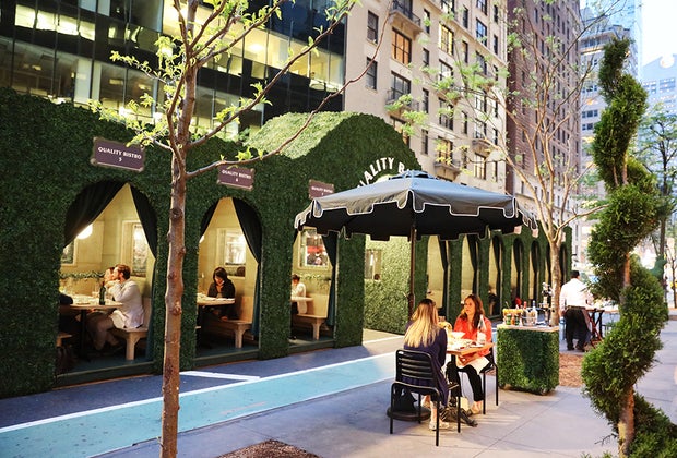 Outdoor dining in NYC: Quality Eats