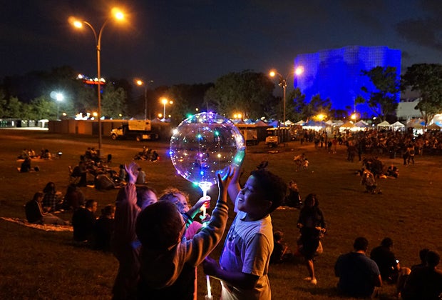 Flushing Meadows Corona Park with kids Queens Night Market