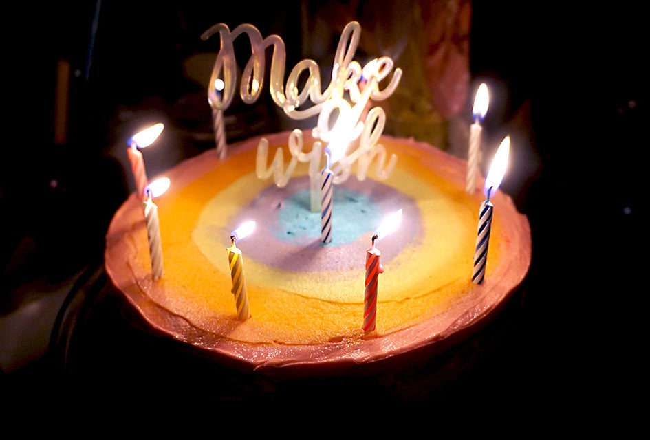 Find out how to paint a rainbow and more decorating secrets.