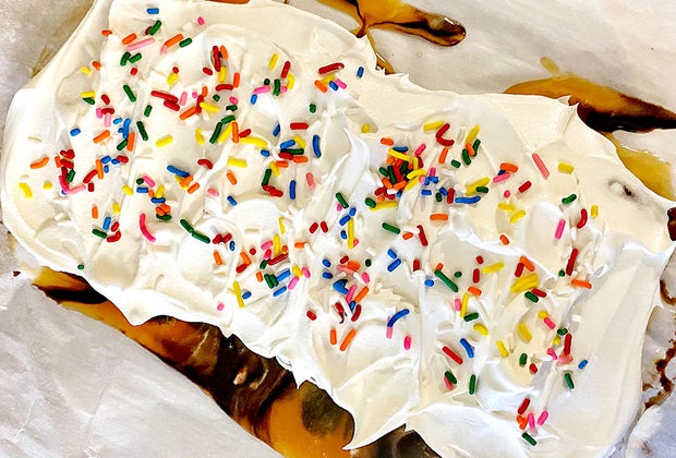 No-Bake Easy Dessert Recipes: Ice Cream Sandwich Cake