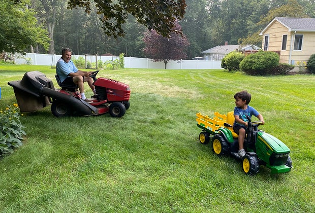 mowing the grass 25 Random Acts of Kindness Ideas for Kids