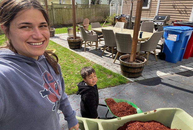 doing chores 25 Random Acts of Kindness Ideas for Kids