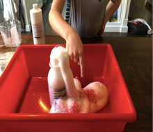 Keep Rudolph's teeth clean with this Christmas science experiment.