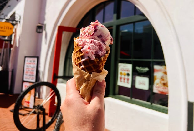best things to do in Santa Barbara with kids: McConnell's Ice Cream