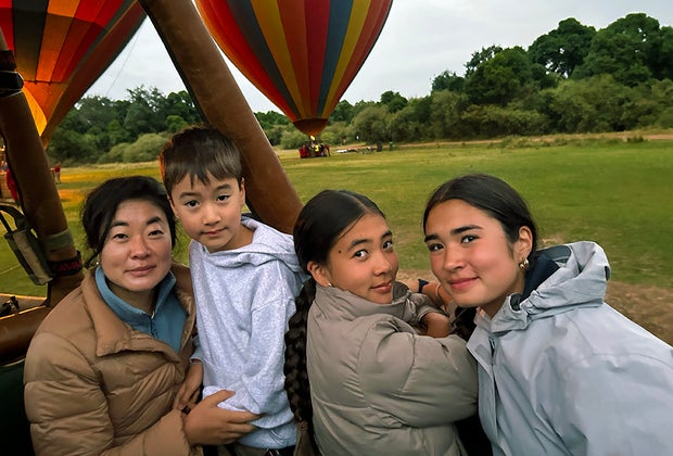 Planning a Perfect Family African Safari Vacation: hot air balloon ride over the majestic safari.