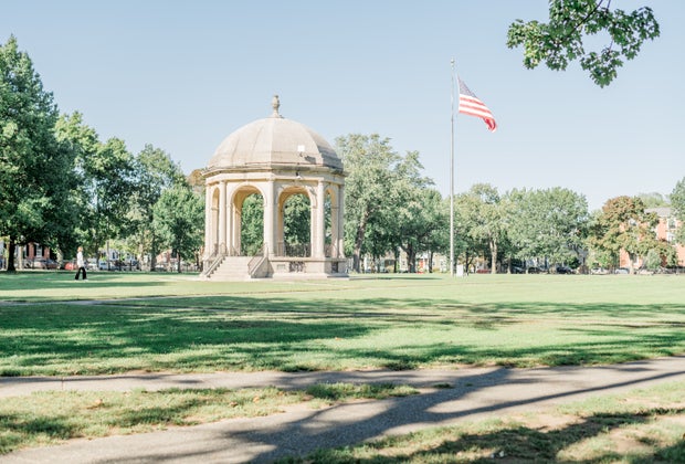 Image of Salem Common - Guide to Hocus Pocus Filming Locations