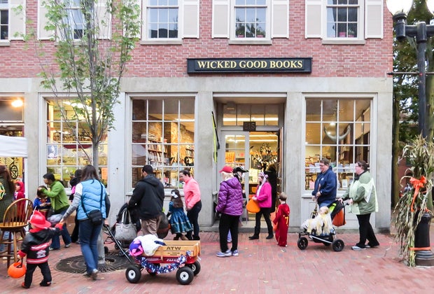 Image of Salem Haunted Happenings - Best Neighborhoods to Trick-or-Treat