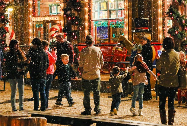 Christmas Towns and Santa's Villages: College Station, TX