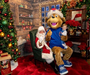 Looking for pictures with Santa in Chicago this holiday season? We have a whole list. Photo courtesy of Gallagher Way Chicago