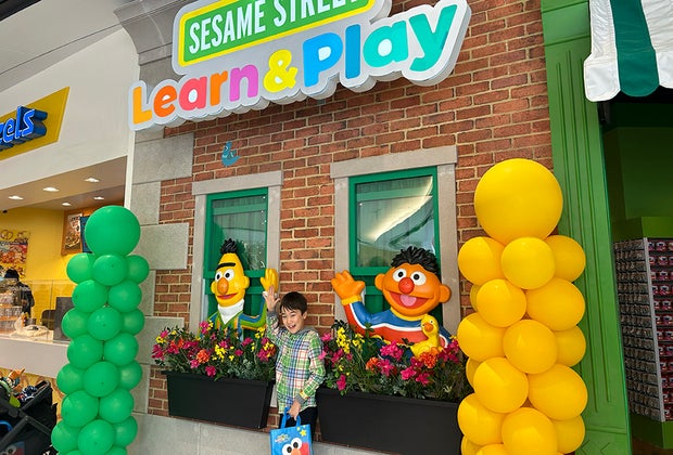 Sesame Street Play and Learn at American Dream Mall: Hands-on experiences