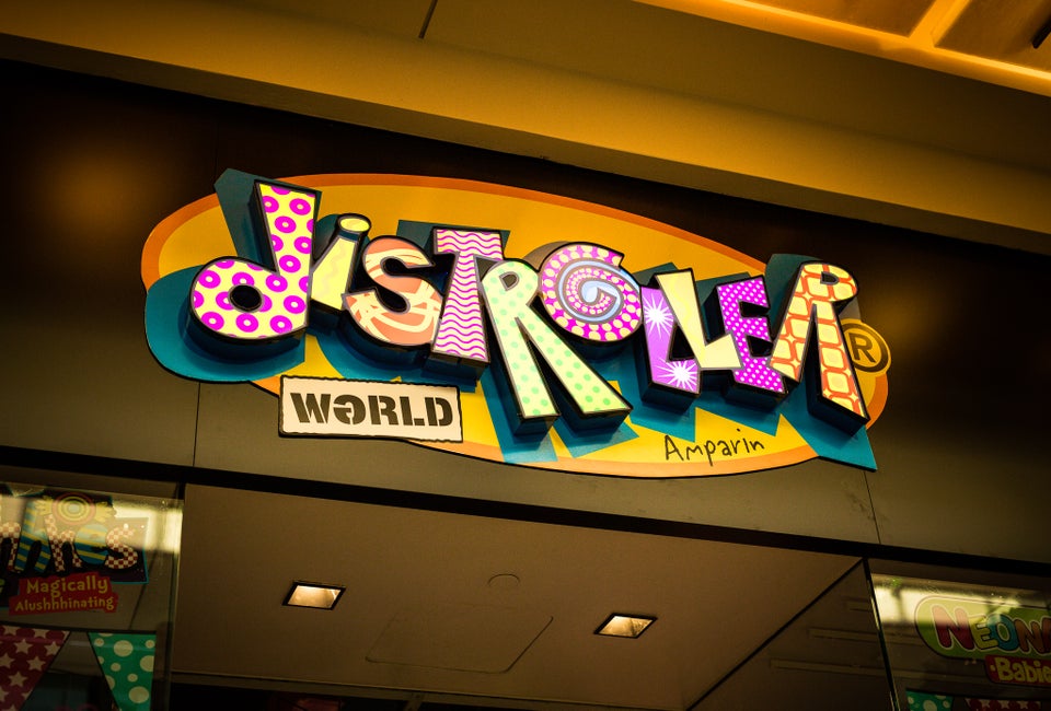 Distroller Store in Houston Galleria