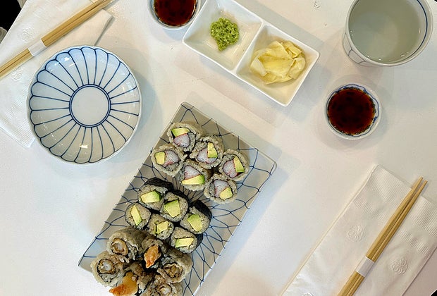 Shirokuro 2D dining in NYC: Sushi dinner