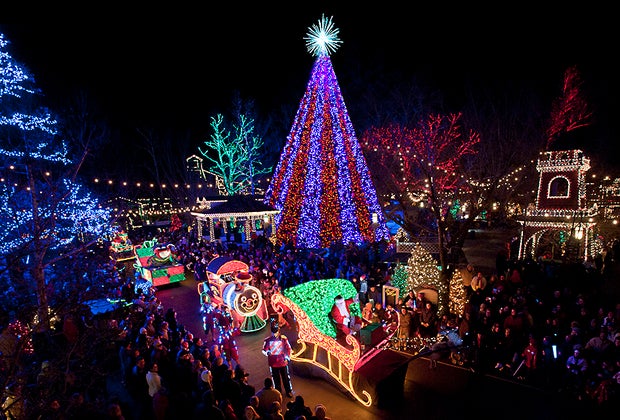 Christmas Towns and Santa's Villages: Branson, Missouri