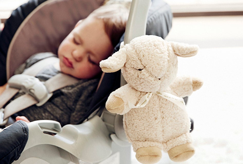 The portable Cloud b Sleep Sheep plays white noise and baby sleep music.