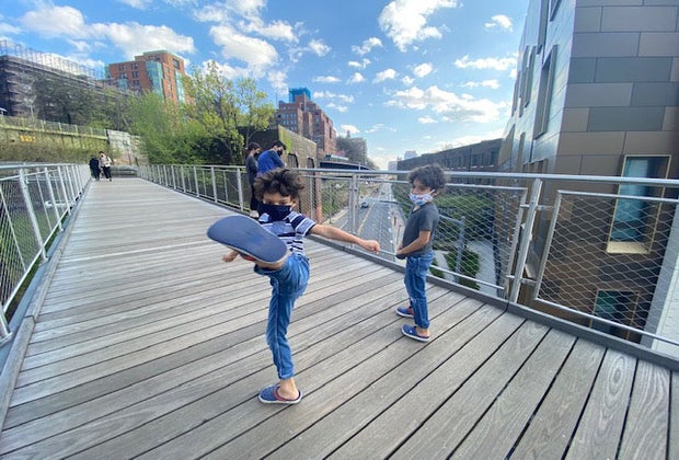 Preschooler activities in NYC: Squibb Bridge