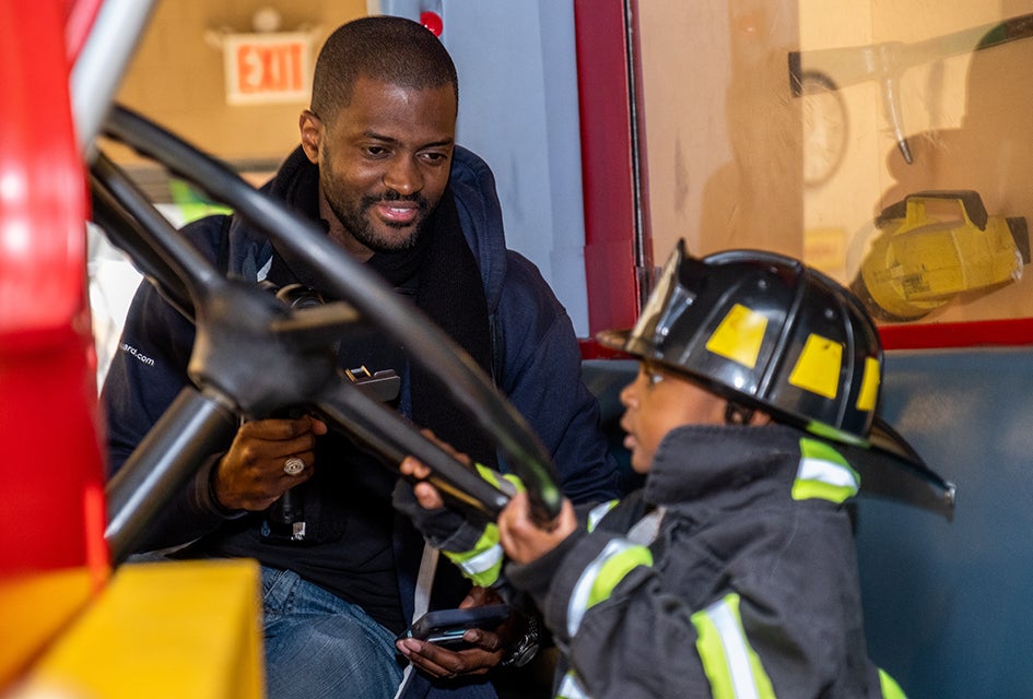 10 Free Things to Do in Staten Island When It's Freezing Be a firefighter at the Staten Island Children's Museum. Photo by Lance Rhea for the museum