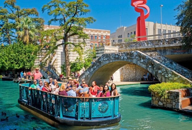 Photo courtesy of the San Antonio Riverwalk