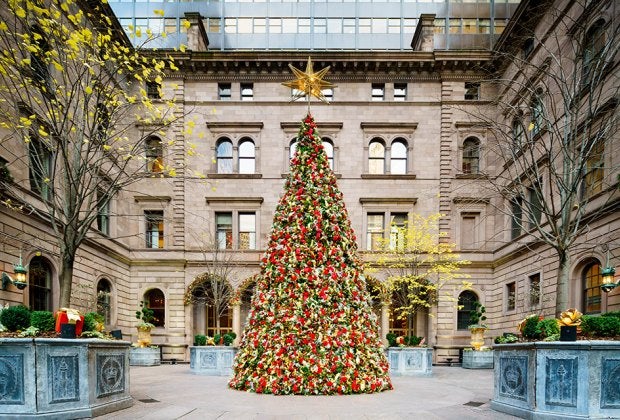 The magic of the holiday season at the Lotte New York Palace begins in its beautifully decorated courtyard.