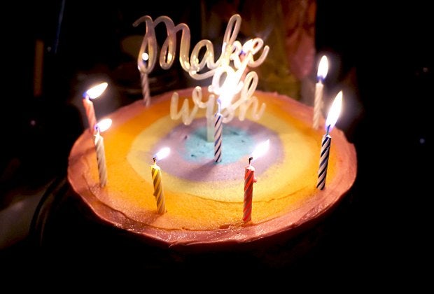 Find out how to paint a rainbow and more decorating secrets.