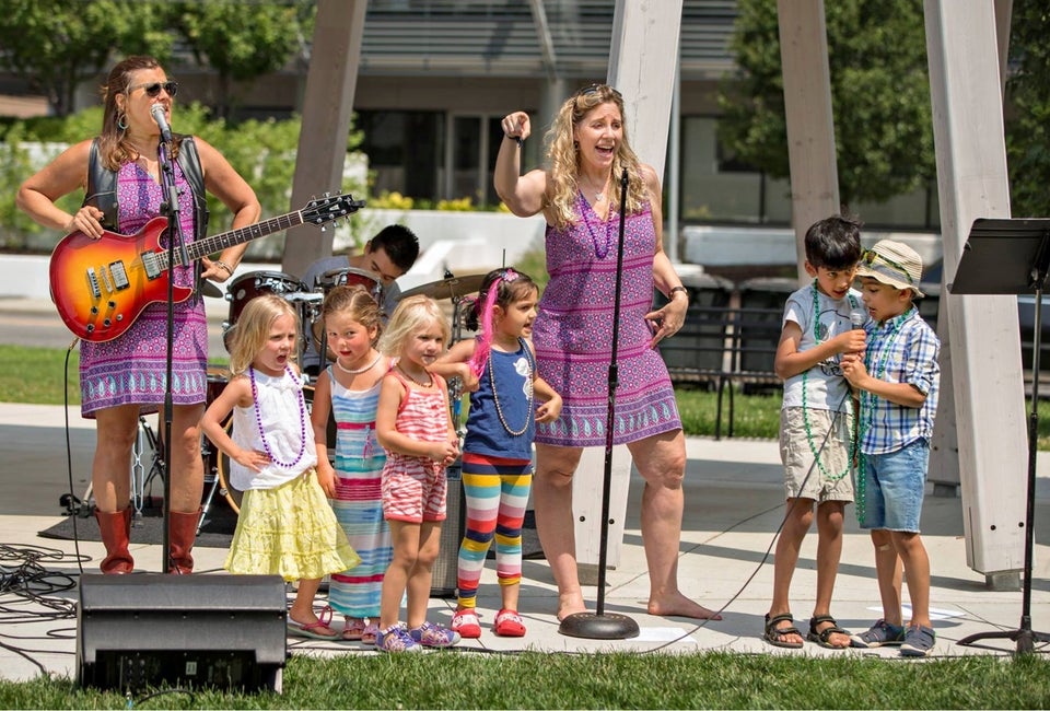 Weekend Fun: Shakespeare, Food Trucks, and Festivals ; June 22-23 Swingset Mamas jam at Mill River Park. Photo courtesy of Swingset Mamas