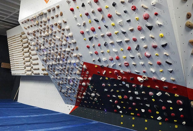 Training wall at The Cliffs at Harlem