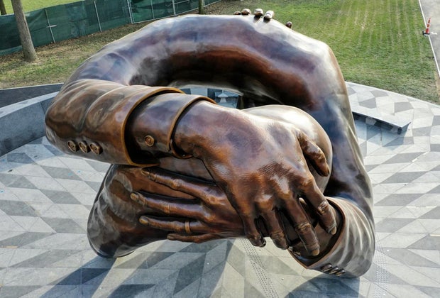 Photo of The Embrace statue in Boston