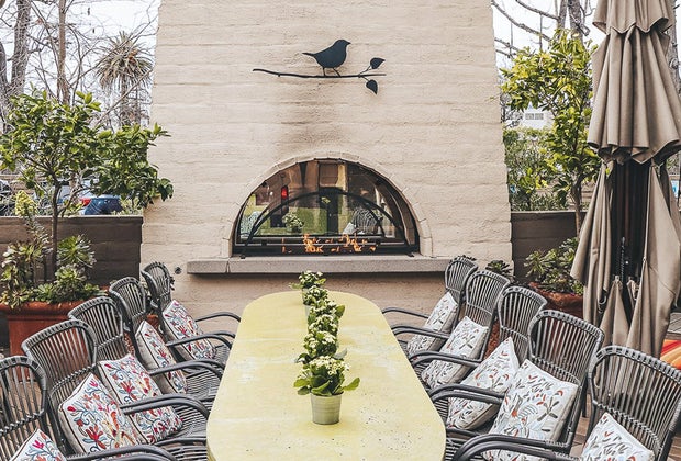 Restaurants Open on Thanksgiving in Los Angeles: The Front Yard in Studio City