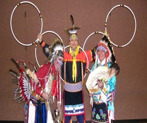 Photo courtesy of Thunderbird American Indian Dancers