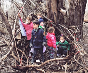 Discover the natural world at a Tinkergarten Trial Class. Photo courtesy of Tinkergarten/Facebook