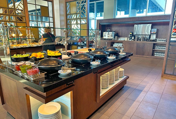 Embassy Suites Aruba by Hilton: buffet