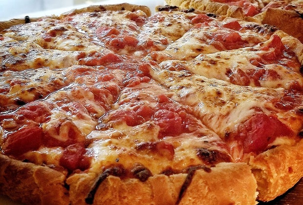 Uno Pizzeria & Grill Pi Day ideas