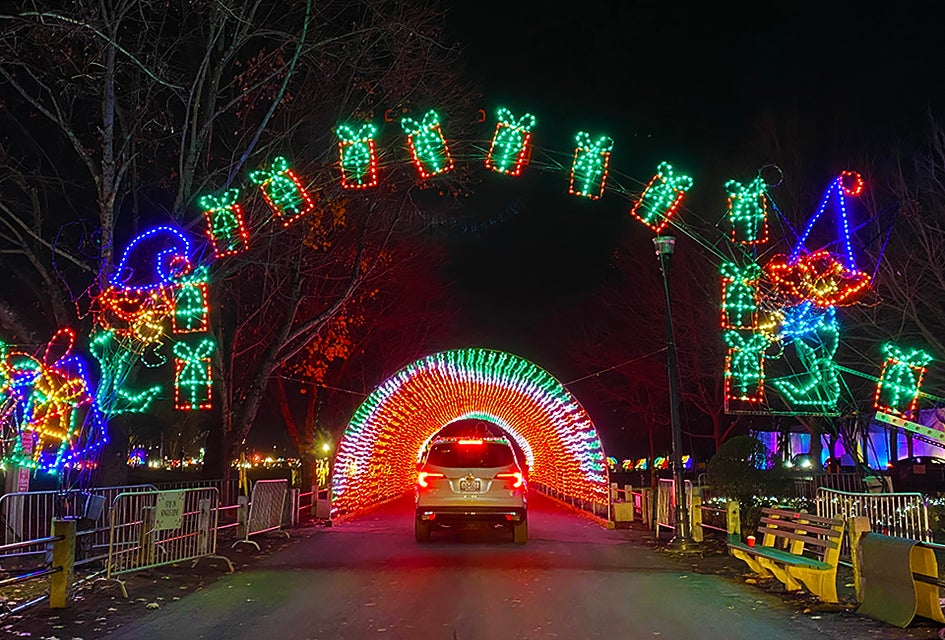 Westchester’s Winter Wonderland is a festive 1.2-mile drive through Kensico Dam Plaza.