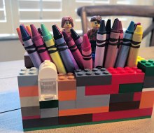 Build a crayon caddy with your Lego!
