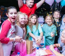 Find the right space for your celebration with these fun indoor birthday party places for kids in Connecticut! Birthday party photo courtesy of Flight Adventure Trampoline Park