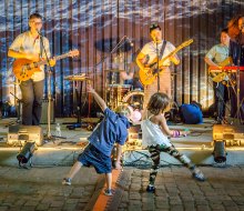 The Live at the Archway series brings tons of family-friendly entertainment to the Dumbo waterfront. Photo by Noemie Trusty