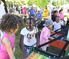 Taste of Chicago, Pullman Park. Photo by Walter S. Mitchell III, City of Chicago