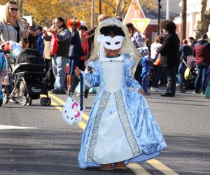 Trick or treat on Long Island in Huntington