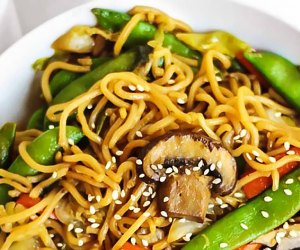 Easy Recipes for Kids: Easy Vegetable Chow Mein