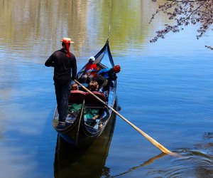 NYC boat ride with kids Venetian Gondola Tour in Central Park