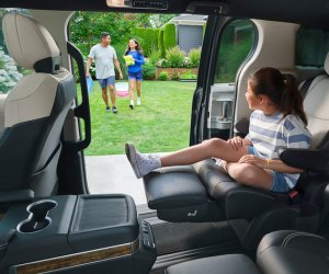 Best Cars for Families with Kids in 2025: Mommy Poppins Awards