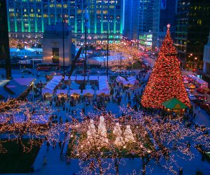 Lombard Il Christmas Mart 2022 Top Holiday And Christmas Events In Chicago For Kids And Families |  Mommypoppins - Things To Do In Chicago With Kids