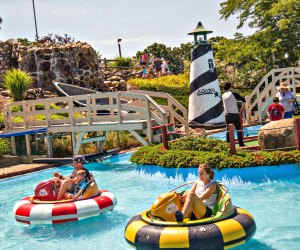 Image of families in bumper boats - Things to do in Narragansett