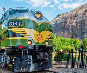 Sing-Along Scenic Railroad - Stone Mountain, Georgia; Holiday Trains